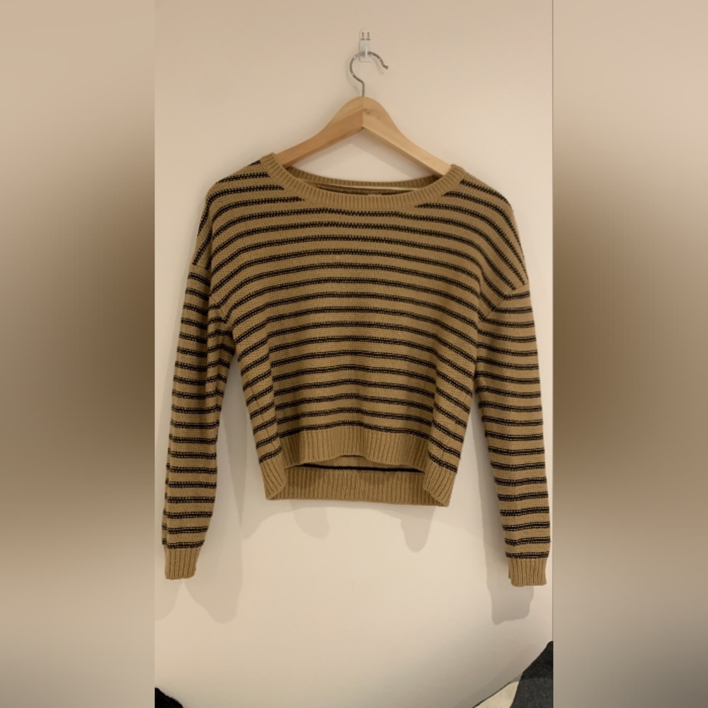 H&M Sweater